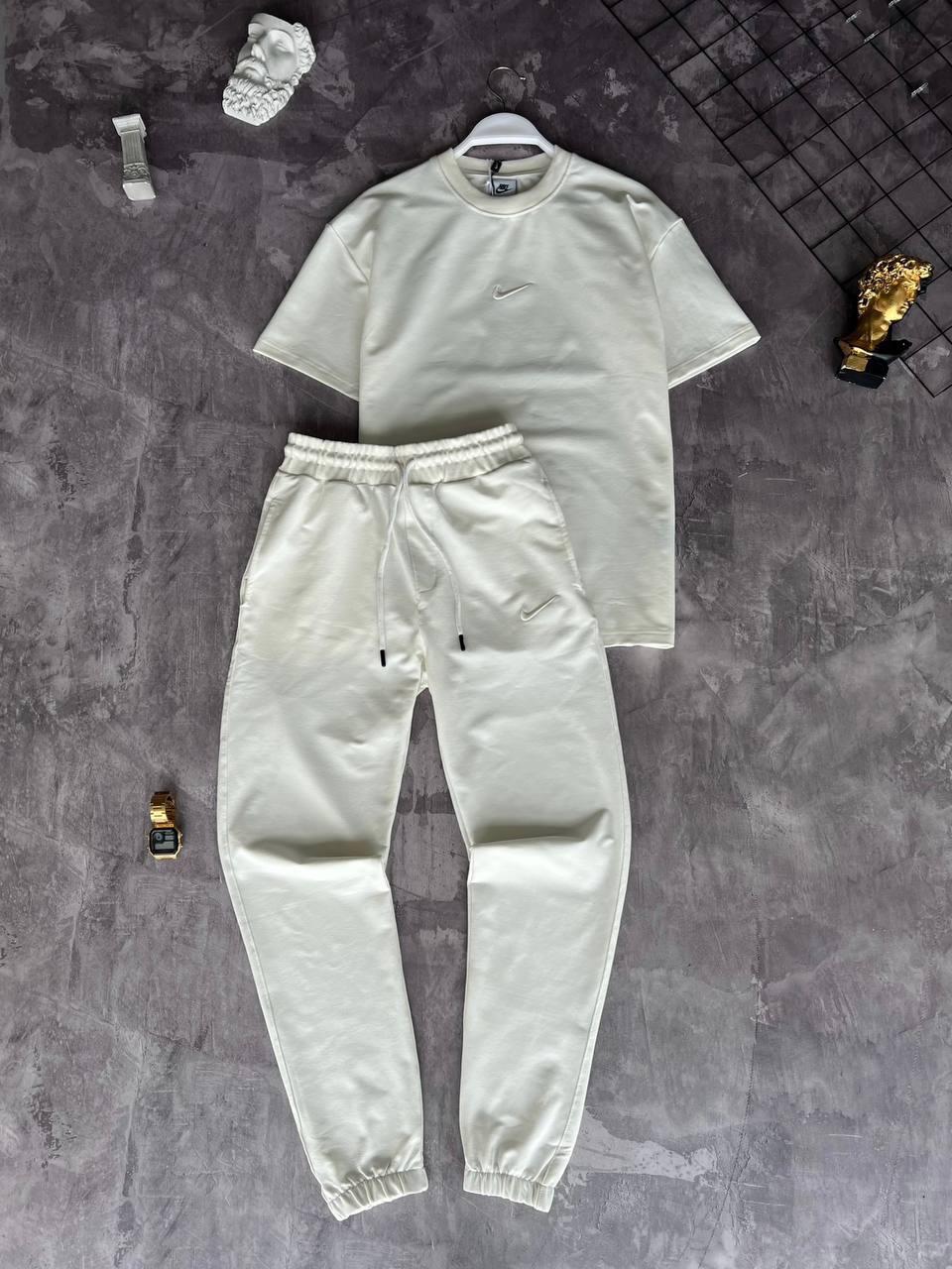 Nike™ Premium Tracksuit - Limited Edition.