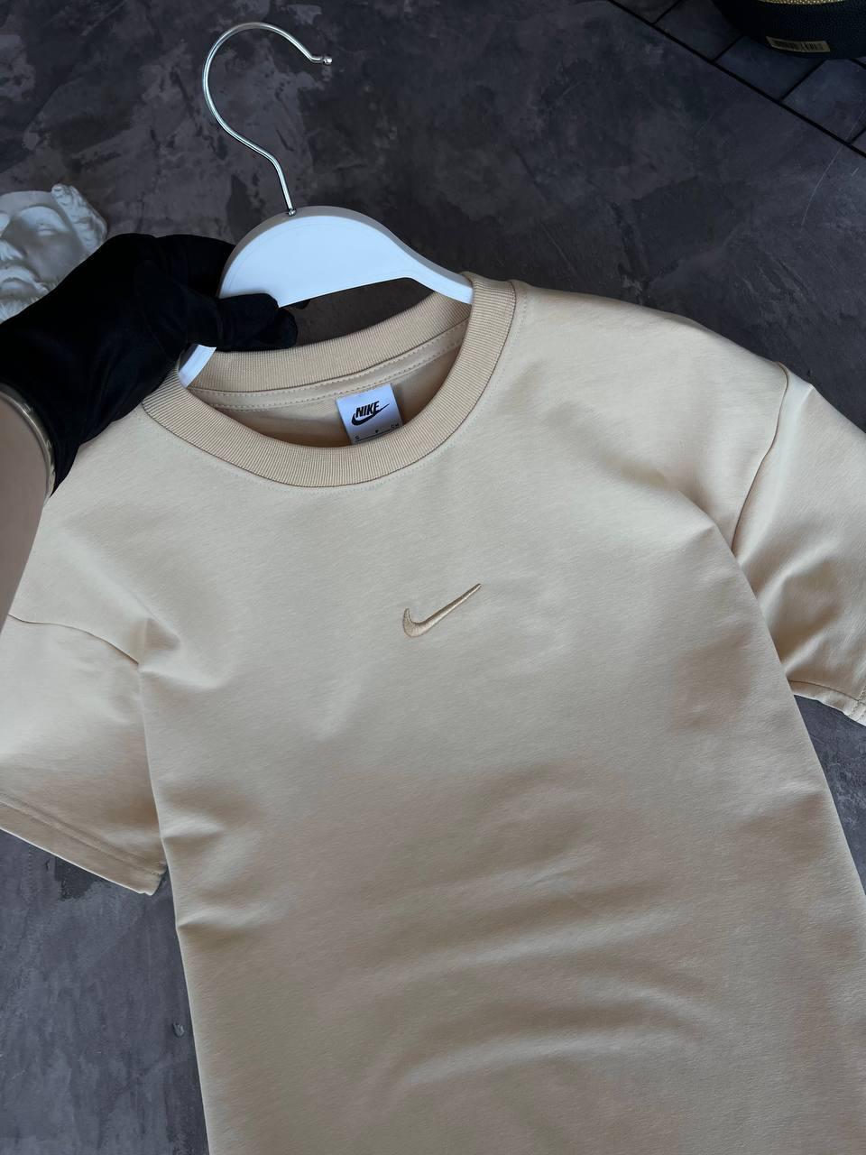 Nike™ Premium Tracksuit - Limited Edition.
