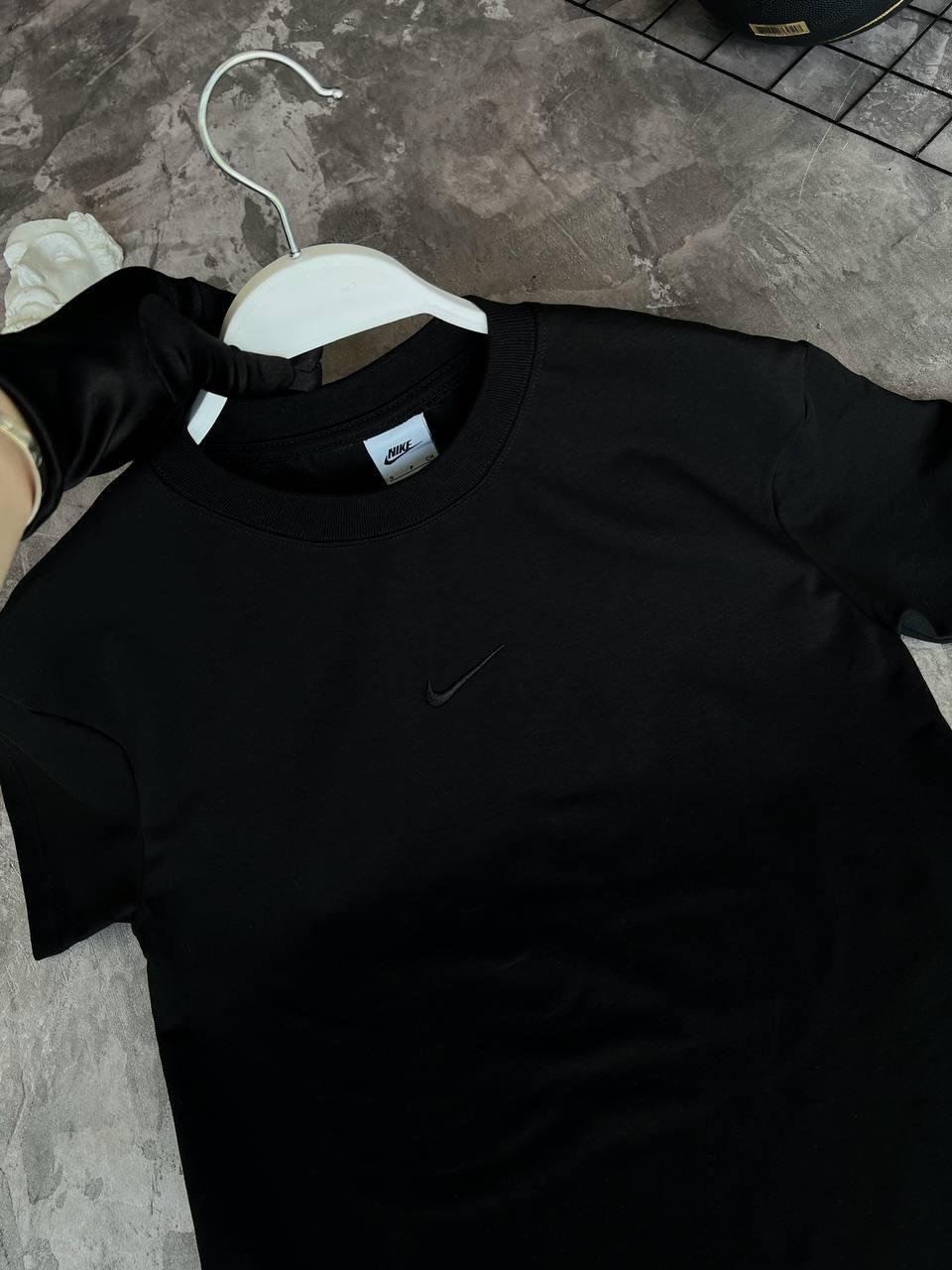 Nike™ Premium Tracksuit - Limited Edition.